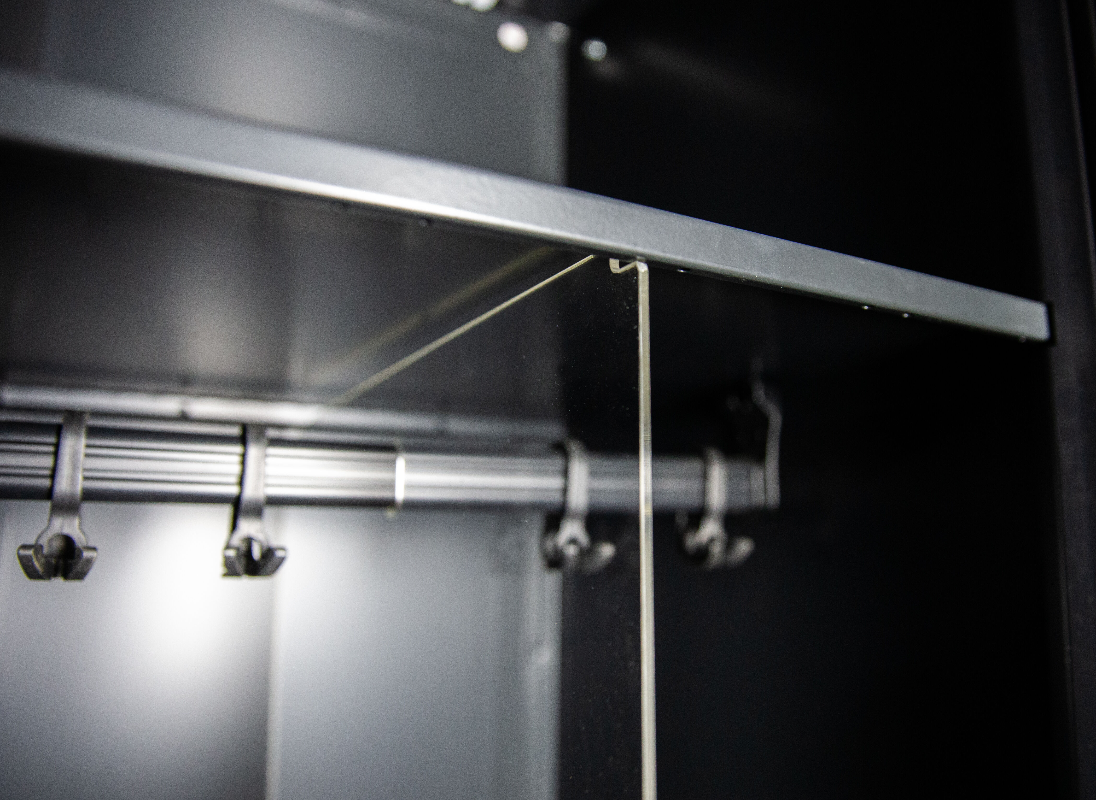 C+P Trennwand aus Acrylglas, Evolo PLUS